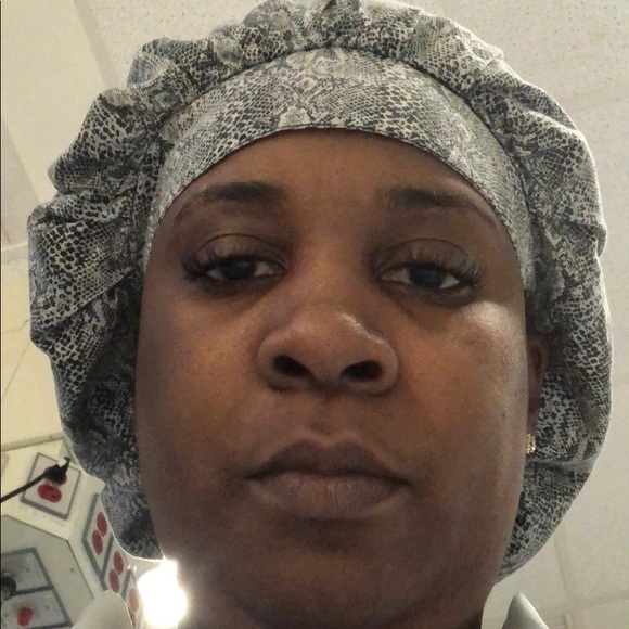 Meet your Posher, Jameela - Picture 1 of 1